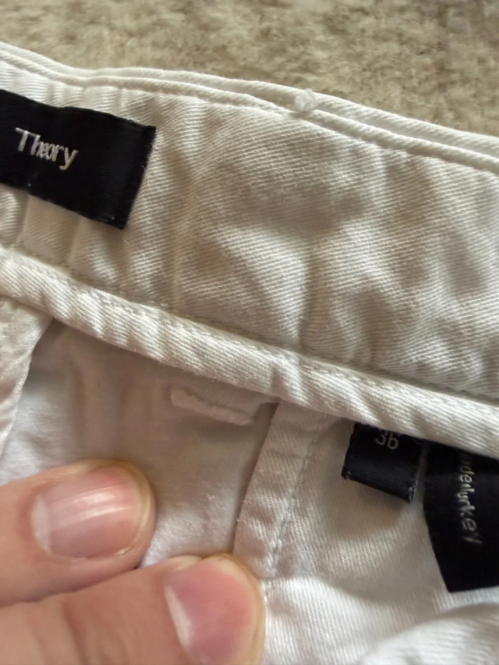 Men’s Theory White Shorts — Size 36 (8” Inseam)